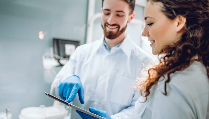 5 Benefits of a Dental Assistant Training as an Orthodontic Assistant